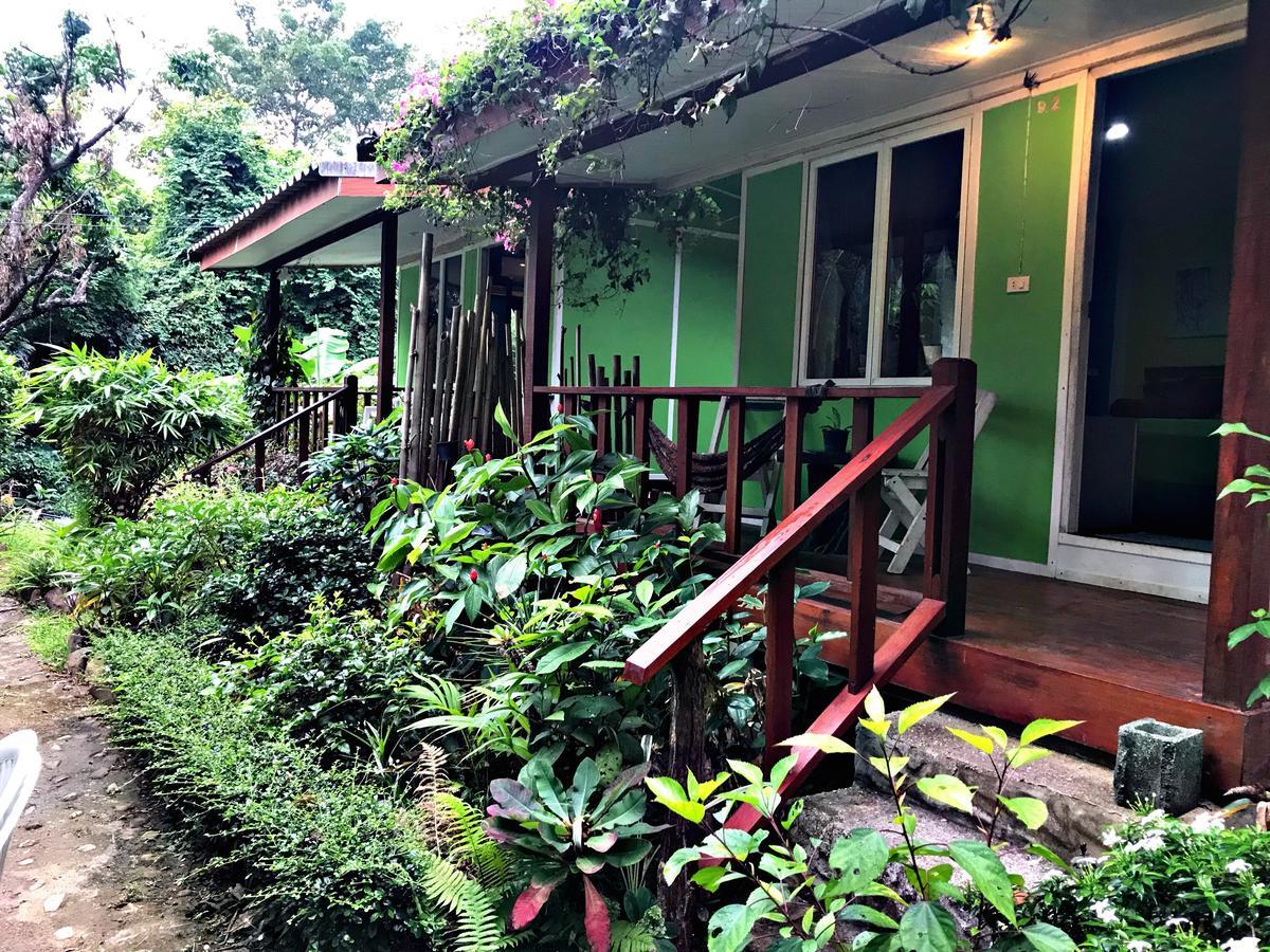 Simply Life Bungalow Ko Lanta Buitenkant foto