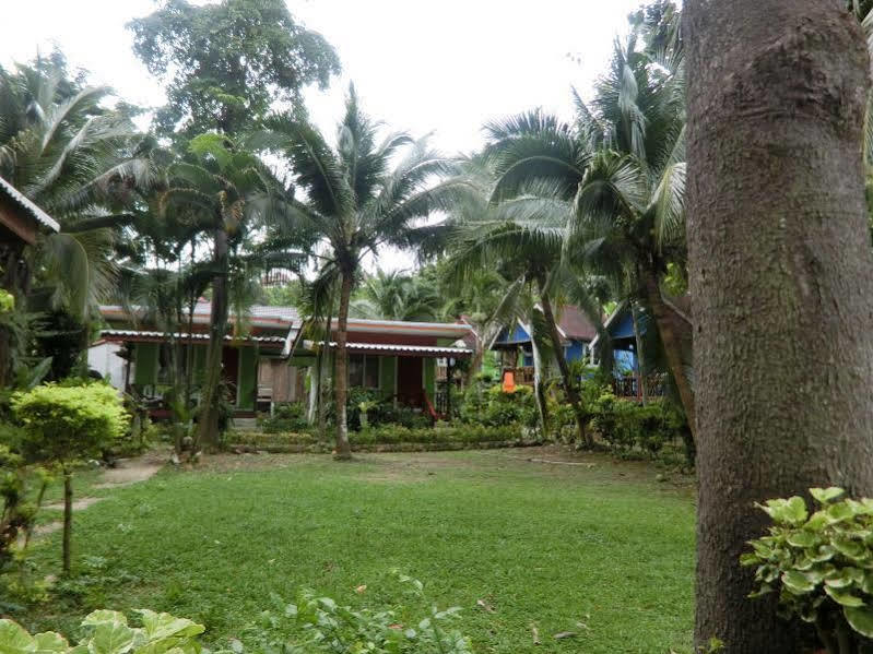 Simply Life Bungalow Ko Lanta Buitenkant foto